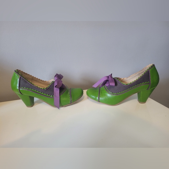 Chelsea Crew Green and Purple Heels with Scalloped Detail, GUC, Size 6.5 - Picture 8 of 10